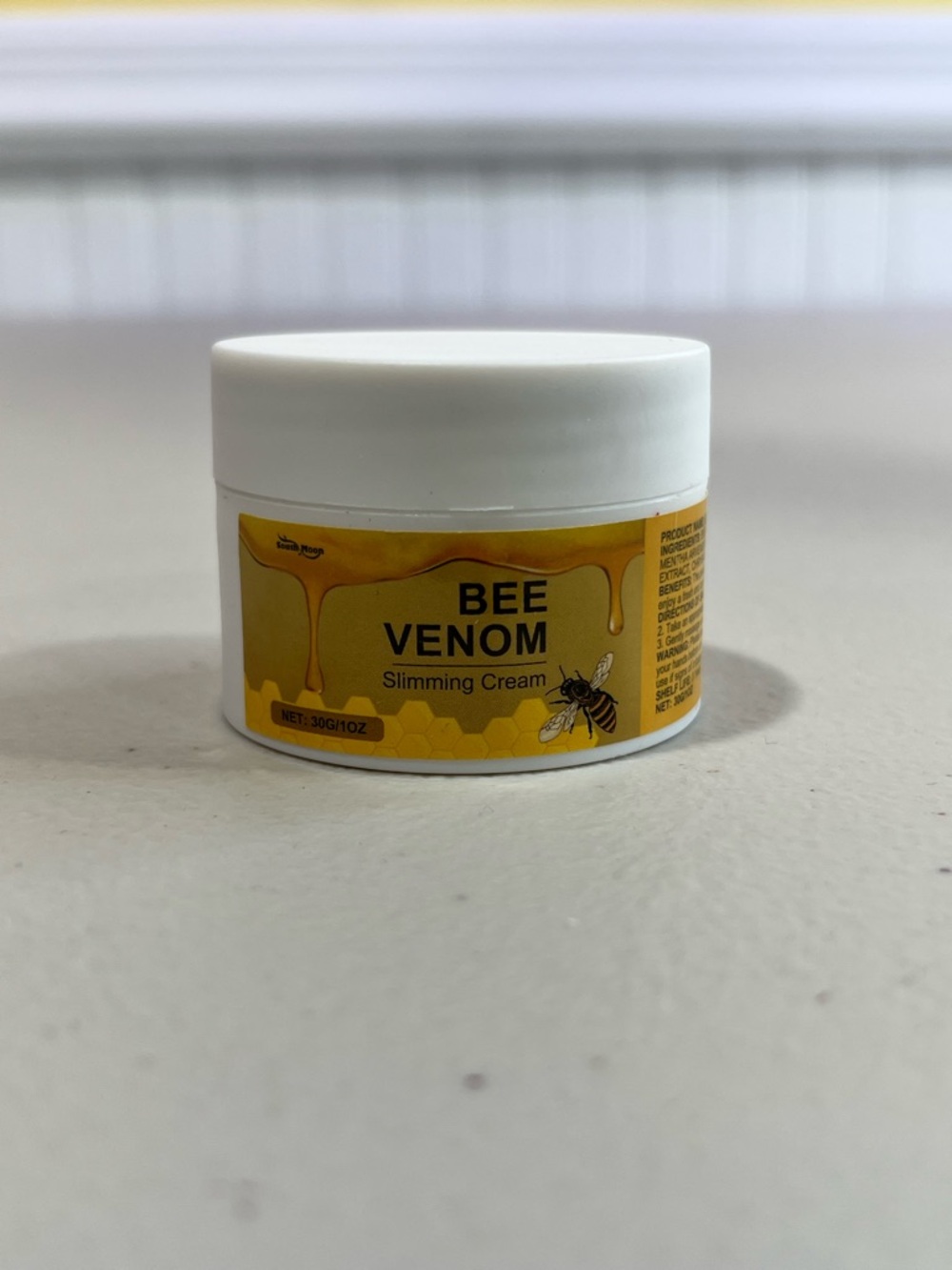 Bee Venom Slimming Cream – Yellow Jar